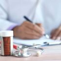 Falhas estruturais no acesso a medicamentos oncológicos já incorporados ao SUS leva Abrale a acionar MPF